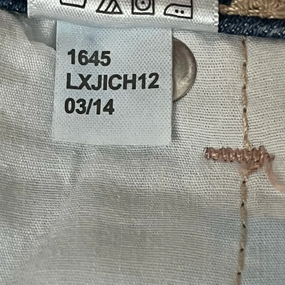 Bethany Mota High Rise Shorty Blue Jean Shorts Womens  Aztec Pattern Studs 10 - Picture 4 of 9